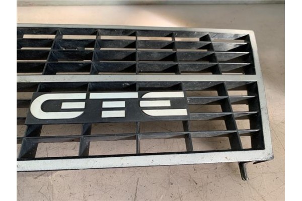 Recambio de rejilla capo para opel kadett e 1.6 d referencia OEM IAM 1320027  