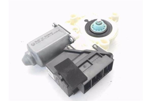 Recambio de motor elevalunas delantero derecho para seat cordoba berlina (6l2) 1.4 16v referencia OEM IAM 101386103  