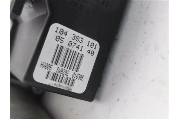 Recambio de motor elevalunas delantero derecho para seat cordoba berlina (6l2) 1.4 16v referencia OEM IAM 101386103  