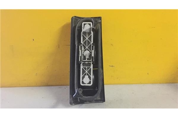 Recambio de piloto trasero derecho para renault rapid /express (f40) 1.4 kat kombi basis referencia OEM IAM 20990D  