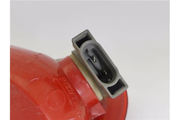 Recambio de piloto trasero izquierdo para chrysler pt cruiser 1.6 route 66 referencia OEM IAM 05116223AA  
