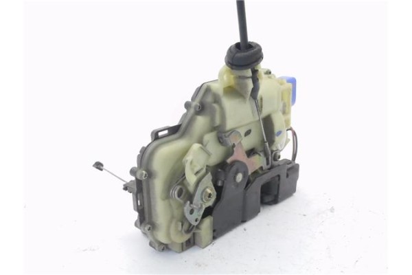 Recambio de cierre electromagnetico delantero izquierdo para seat cordoba berlina (6l2) 1.4 16v referencia OEM IAM 3B1837015AM  