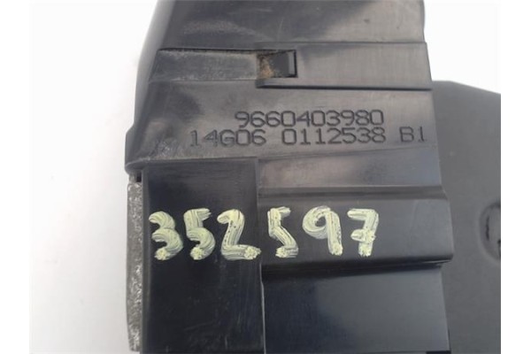 Recambio de cierre electromagnetico porton para peugeot 207 1.6 hdi referencia OEM IAM 9660403980  