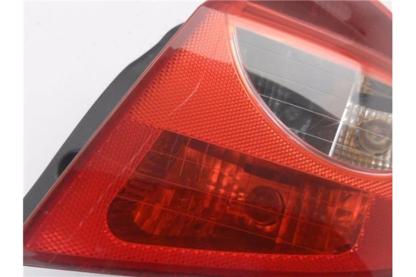 Recambio de piloto trasero derecho para renault clio iii 1.5 dci (c/br1g) referencia OEM IAM 89035080  