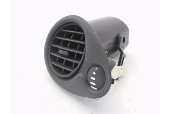 Recambio de rejilla entrada de aire para renault clio iii 1.5 dci (c/br1g) referencia OEM IAM 220407AN  