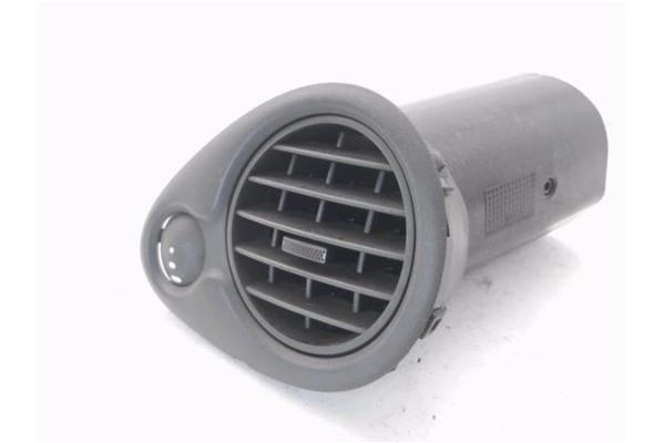 Recambio de rejilla entrada de aire para renault clio iii 1.5 dci (c/br1g) referencia OEM IAM 220410AN  