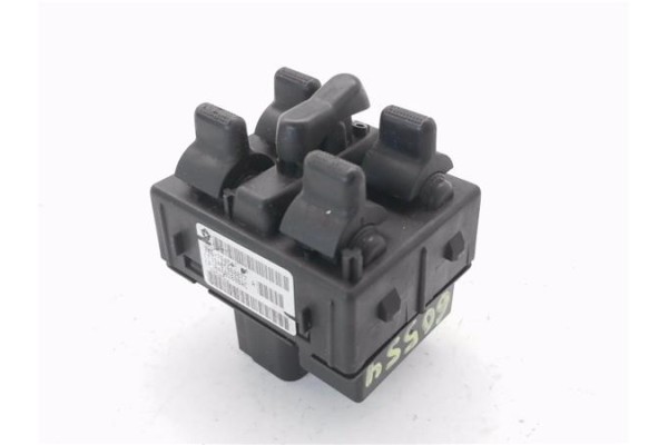 Recambio de mando elevalunas delantero izquierdo para chrysler pt cruiser 1.6 route 66 referencia OEM IAM 74676454  