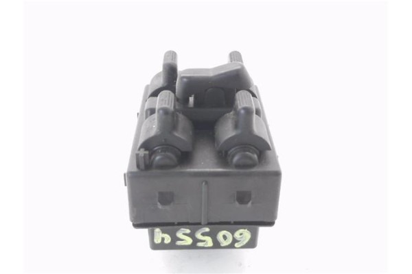 Recambio de mando elevalunas delantero izquierdo para chrysler pt cruiser 1.6 route 66 referencia OEM IAM 74676454  