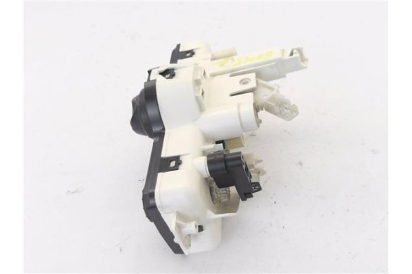 Recambio de mandos calefaccion / a.a. para lancia lybra station wagon 1.9 jtd referencia OEM IAM 030967W 69590001 