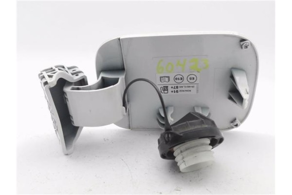 Recambio de tapa exterior combustible para kia stonic (ybcuv) 1.0 edition 7 referencia OEM IAM 31038M6020 69510H8400 