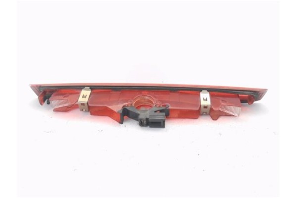 Recambio de luz central de freno para renault clio iii 1.5 dci (c/br1g) referencia OEM IAM 8200245578  