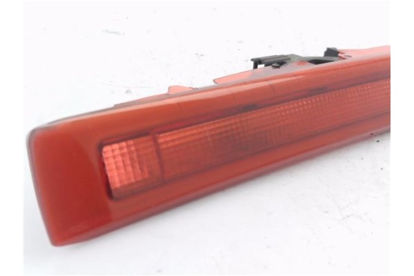 Recambio de luz central de freno para renault clio iii 1.5 dci (c/br1g) referencia OEM IAM 8200245578  