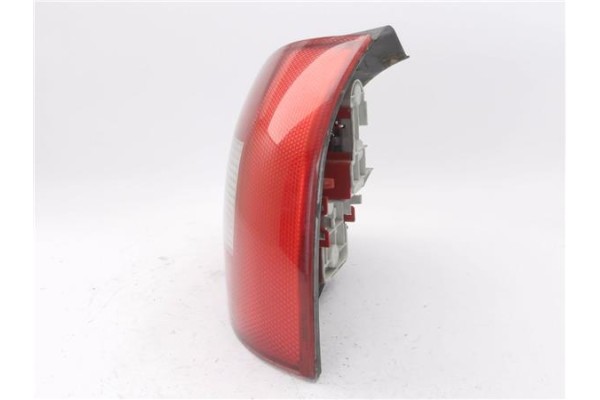 Recambio de piloto trasero derecho para audi a3 (8l) 1.6 ambiente referencia OEM IAM 8L0945096B  