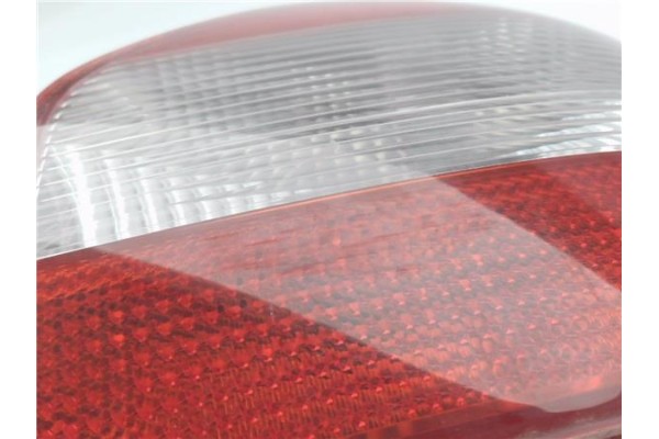 Recambio de piloto trasero derecho para audi a3 (8l) 1.6 ambiente referencia OEM IAM 8L0945096B  