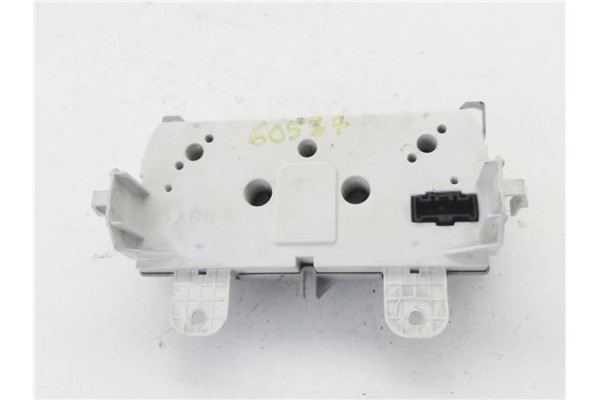 Recambio de mandos climatizador para mazda 5 2.0 referencia OEM IAM K1900CC30  