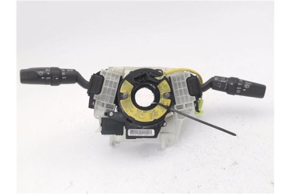 Recambio de mando intermitencia para mazda 5 2.0 referencia OEM IAM 17D682  