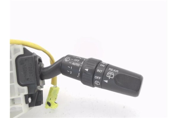 Recambio de mando intermitencia para mazda 5 2.0 referencia OEM IAM 17D682  