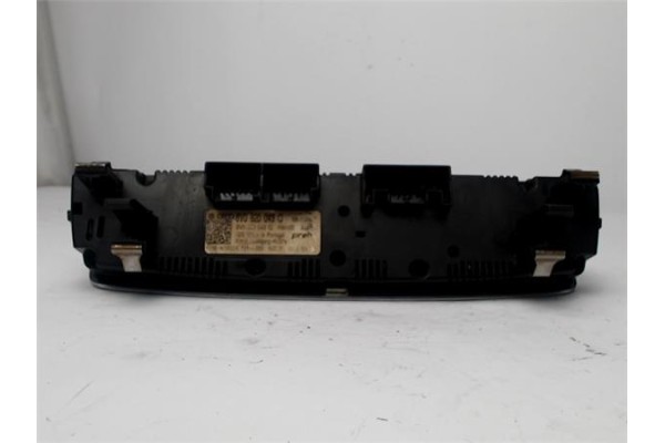 Recambio de mandos climatizador para audi rs3 sportback (8vf) 2.5 tfsi quattro referencia OEM IAM 8V0820043Q  
