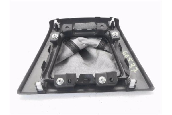 Recambio de guardapolvo palanca cambio para mazda 5 2.0 referencia OEM IAM CC2964341  