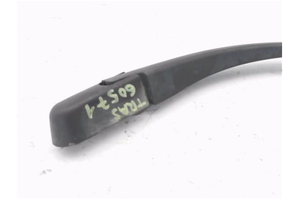 Recambio de brazo limpiaparabrisas trasero para peugeot 107 1.4 hdi referencia OEM IAM 85240OHO10  