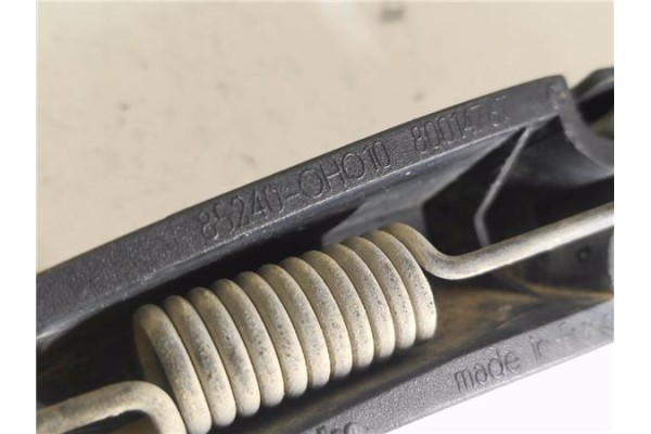 Recambio de brazo limpiaparabrisas trasero para peugeot 107 1.4 hdi referencia OEM IAM 85240OHO10  