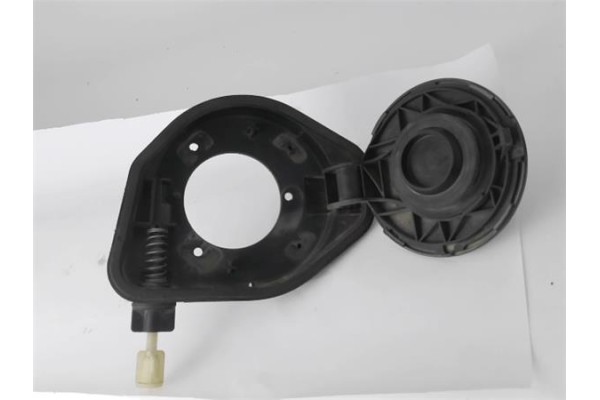 Recambio de tapa exterior combustible para peugeot 309 ii (3c, 3a) 1.1 referencia OEM IAM 9751823280  