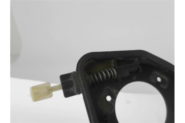 Recambio de tapa exterior combustible para peugeot 309 ii (3c, 3a) 1.1 referencia OEM IAM 9751823280  