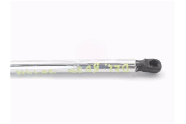 Recambio de amortiguador capo para volkswagen polo iv (9n1) 1.4 16v referencia OEM IAM 6Q0823359  