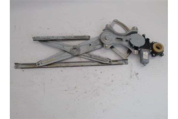 Recambio de elevalunas electrico trasero derecho para toyota corolla verso (r1) referencia OEM IAM   