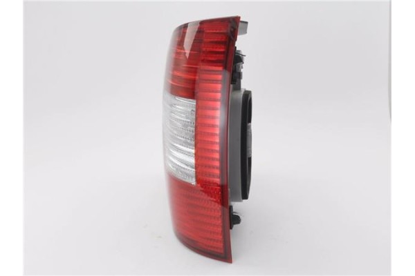 Recambio de piloto trasero derecho para volkswagen polo iv (9n1) 1.4 16v referencia OEM IAM 6Q6945258A 6Q6945096G 
