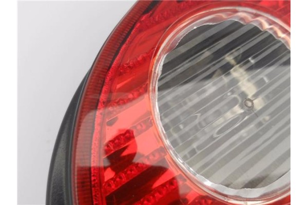 Recambio de piloto trasero derecho para volkswagen polo iv (9n1) 1.4 16v referencia OEM IAM 6Q6945258A 6Q6945096G 
