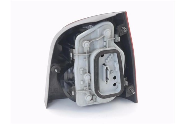 Recambio de piloto trasero izquierdo para volkswagen polo iv (9n1) 1.4 16v referencia OEM IAM 6Q6945095B 6Q6945111 