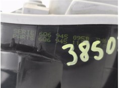 Recambio de piloto trasero izquierdo para volkswagen polo iv (9n1) 1.4 16v referencia OEM IAM 6Q6945095B 6Q6945111 