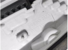 Recambio de piloto trasero izquierdo para volkswagen polo iv (9n1) 1.4 16v referencia OEM IAM 6Q6945095B 6Q6945111 