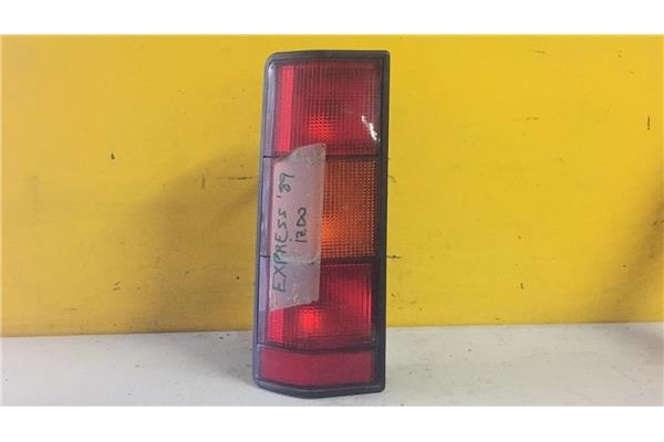 Recambio de piloto trasero izquierdo para renault rapid /express (f40) 1.4 kat kombi basis referencia OEM IAM 20990G  