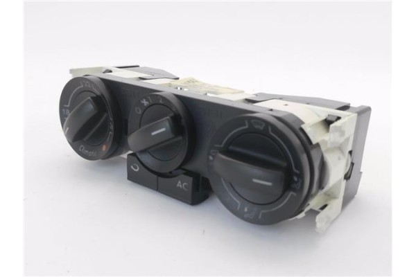 Recambio de mandos calefaccion / a.a. para volkswagen polo iv (9n1) 1.4 16v referencia OEM IAM 6Q0820045E 6Q0907044E 