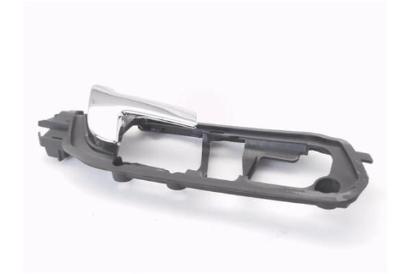 Recambio de manilla int. puerta delantero derecha para volkswagen polo iv (9n1) 1.4 16v referencia OEM IAM 6Q0837174A 6Q0837174G