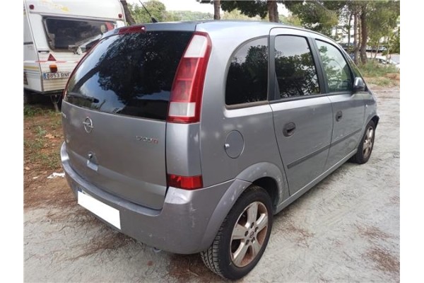opel meriva del año 2004
