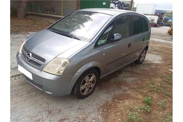 opel meriva del año 2004