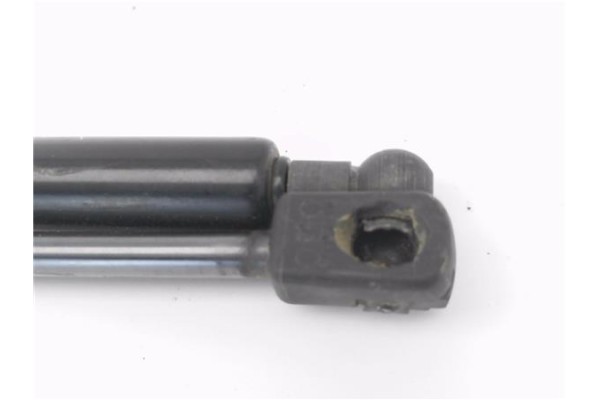 Recambio de amortiguador porton para renault laguna (b56) 2.2 dt (b569) referencia OEM IAM 7700846772  