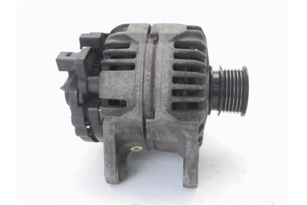 Recambio de alternador para volkswagen polo iv (9n1) 1.4 16v referencia OEM IAM 037903025M 0124325013 