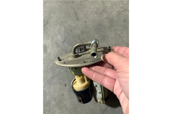 Recambio de bomba combustible para toyota corolla (e11) 1.6 16v (zze112_) referencia OEM IAM 7720312280  