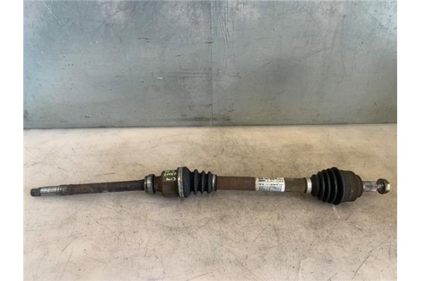 Recambio de palier delantero derecho para citroen c4 coupe 1.6 vtr plus referencia OEM IAM   