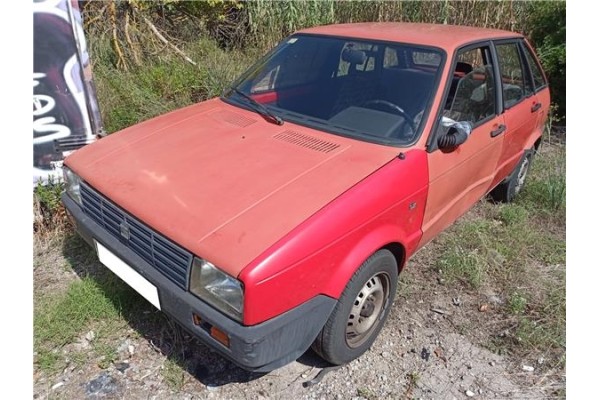 seat ibiza del año 1986