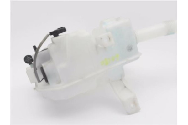 Recambio de deposito limpiaparabrisas para mitsubishi outlander (gf0/gg0) 2.0 phev kaiteki 4wd (gg2w) referencia OEM IAM 8260A40