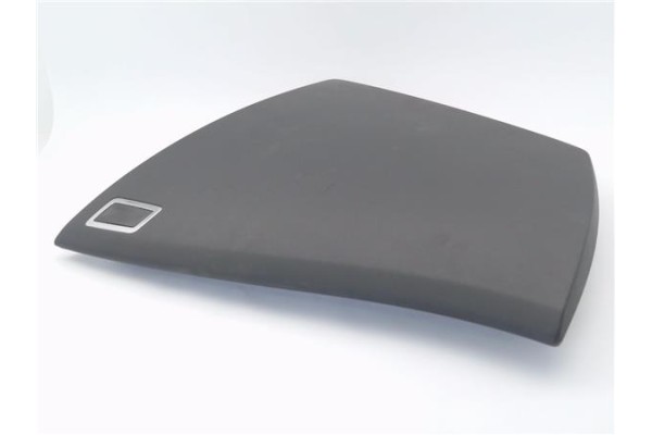 Recambio de tapa derecha salpicadero para citroen c4 picasso 1.6 hdi referencia OEM IAM 8218PQ  