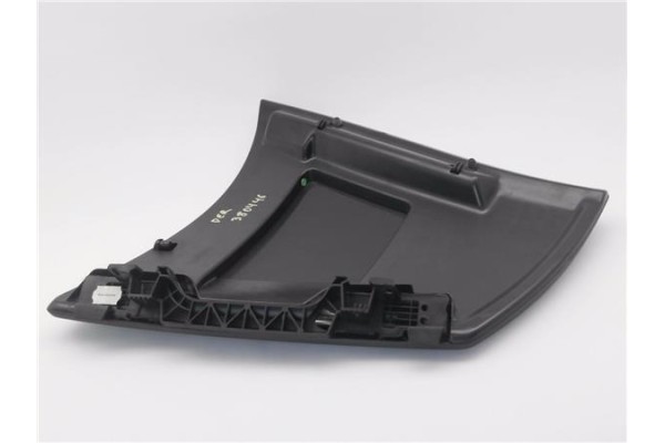 Recambio de tapa derecha salpicadero para citroen c4 picasso 1.6 hdi referencia OEM IAM 8218PQ  