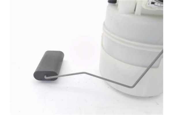 Recambio de bomba combustible para citroen c2 1.4 referencia OEM IAM 1525HH  
