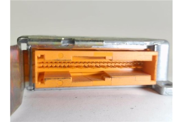 Recambio de centralita airbag para bmw serie 3 berlina (e36) 2.5 325i referencia OEM IAM 65778374799 31837479901E 