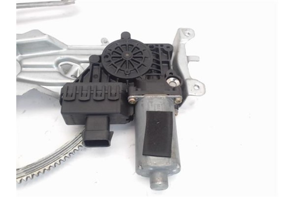 Recambio de mecanismo elevalunas delantero izquierdo para opel astra g berlina referencia OEM IAM   